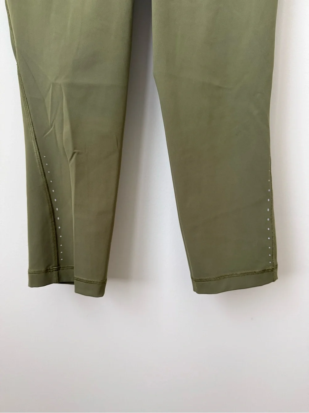 Lululemon Swift Speed High Rise Crop 21” Bronze‎ Green Size 8